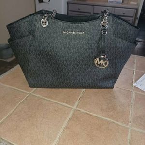 Michael Kors Large Chain Tote